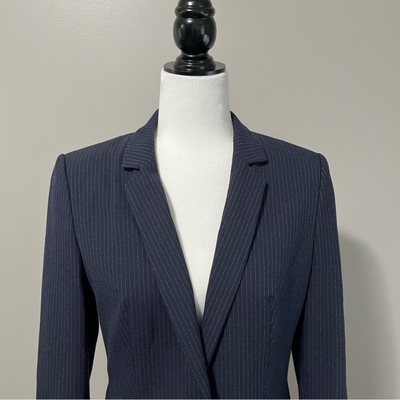 HUGO Hugo Boss Regular Fit Single Breasted Midnight Blue Pinstripe Blazer - Picture 2 of 14